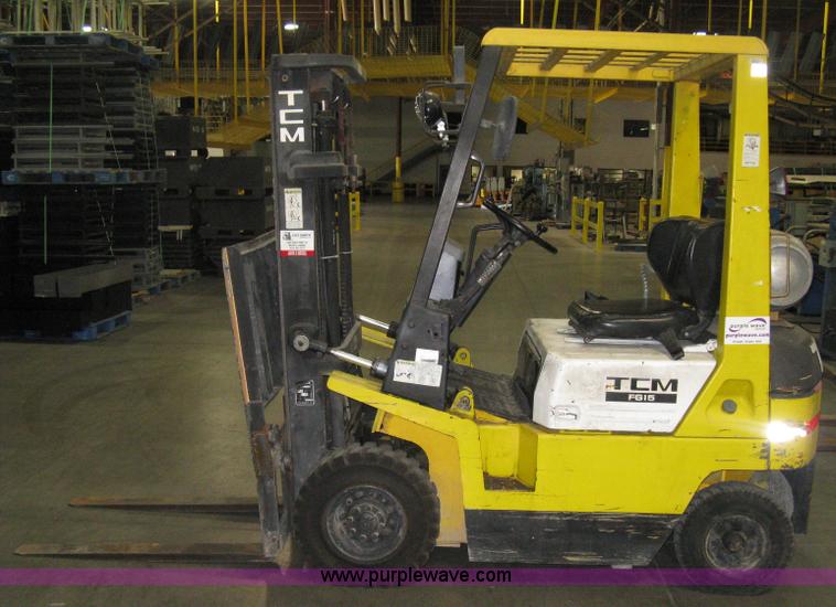 image for item B8049 TCM FG15 forklift