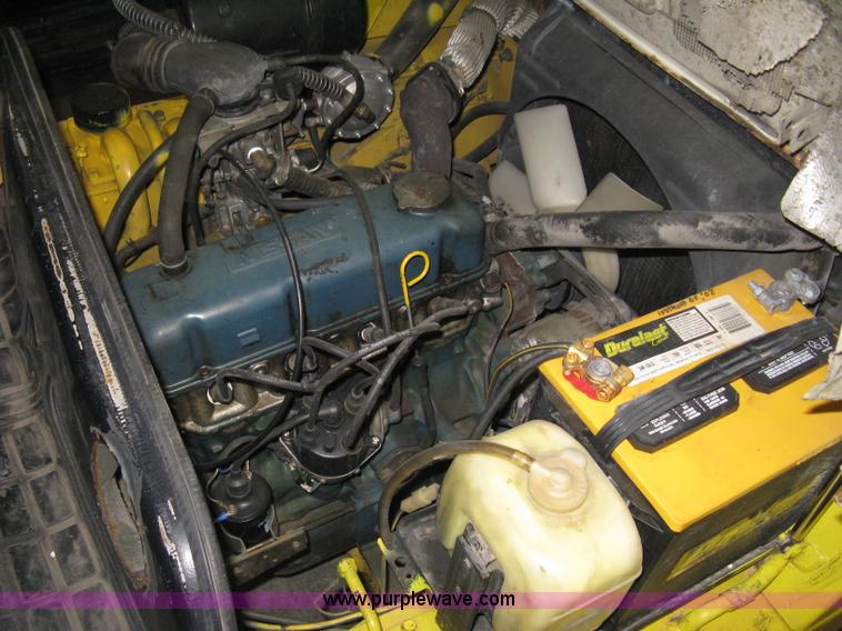 image for item B8049 TCM FG15 forklift