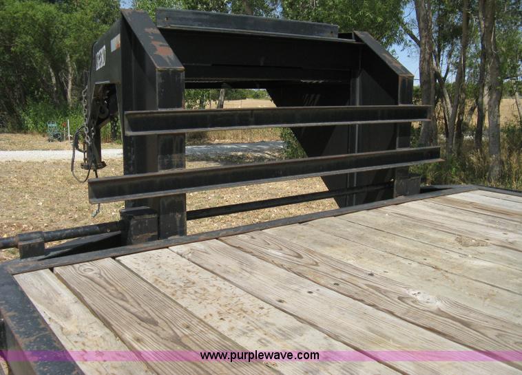 image for item B8061 2001 Legend dual tandem axle gooseneck trailer