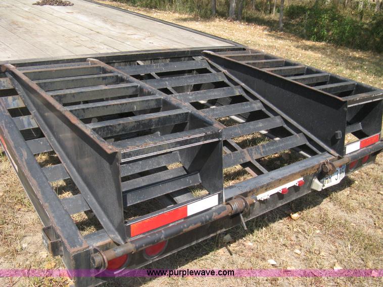 image for item B8061 2001 Legend dual tandem axle gooseneck trailer