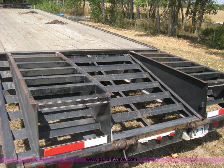 image for item B8061 2001 Legend dual tandem axle gooseneck trailer