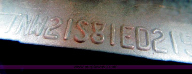 image for item C2431 2001 Ford F250 XLT Super Duty Crew Cab pickup truck