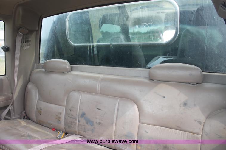 image for item C2781 1996 Chevrolet K2500 extended cab pickup truck