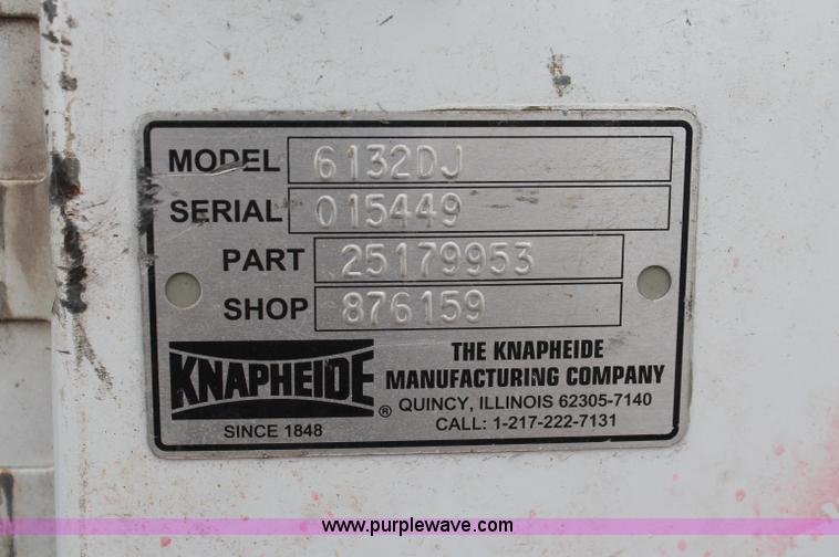 image for item C2782 2002 Chevrolet C3500 HD utility truck