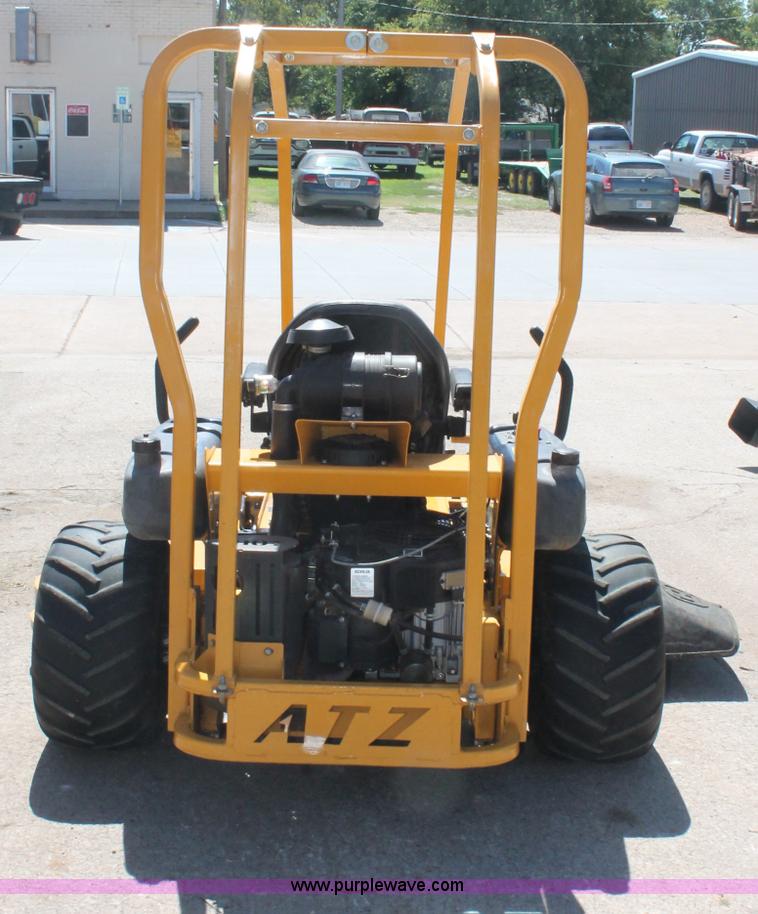 image for item C2802 2004 Hustler Super 2 AT2 lawn mower