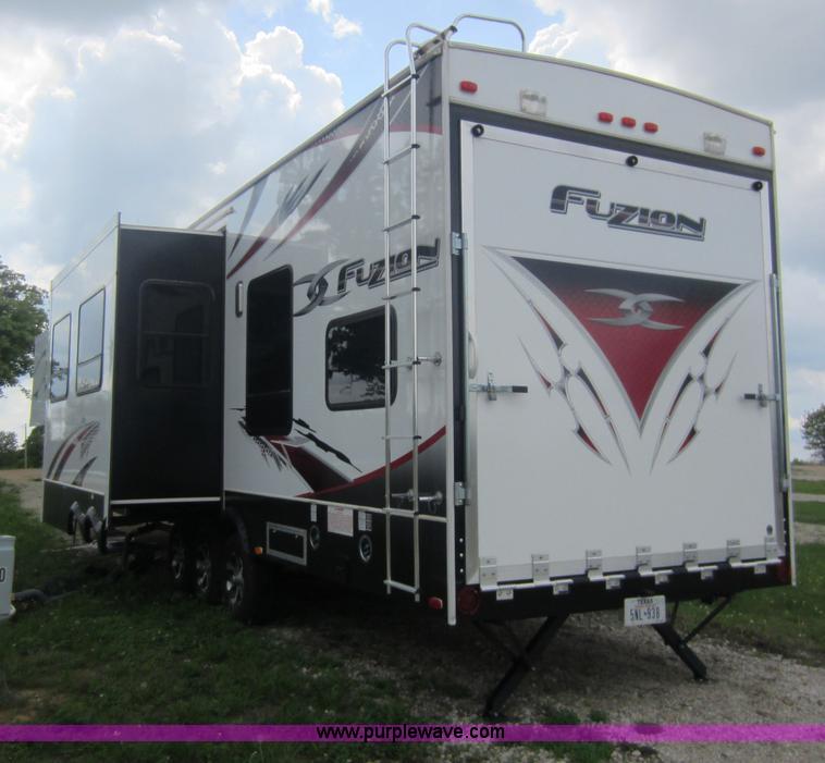 image for item C5426 2011 Keystone Fuzion toy hauler travel trailer