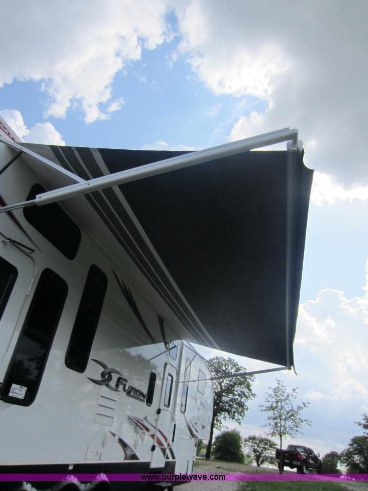 image for item C5426 2011 Keystone Fuzion toy hauler travel trailer