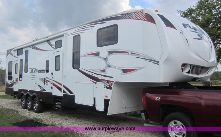 image for item C5426 2011 Keystone Fuzion toy hauler travel trailer