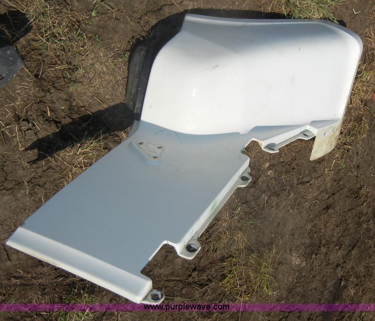 image for item D4610 Ford L8000 hood with fenders