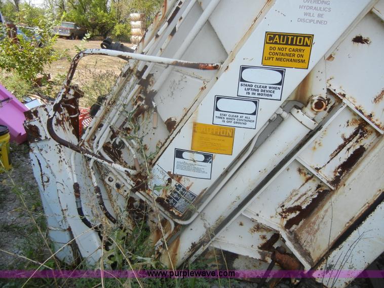 image for item D4614 Pak-Mor trash bed