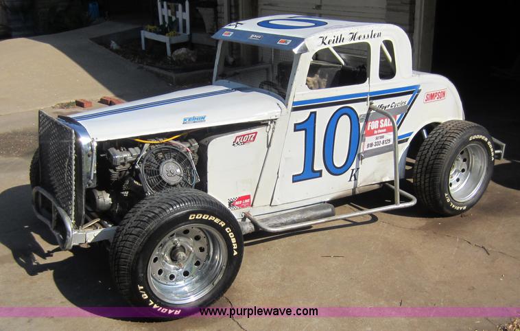 image for item D5620 1934 Plymouth coupe dwarf race car