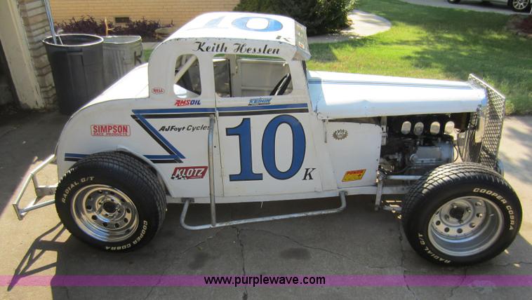 image for item D5620 1934 Plymouth coupe dwarf race car