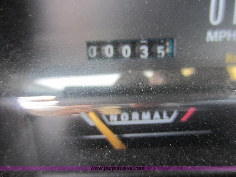 image for item D5622 1991 Ford LTD Crown Victoria