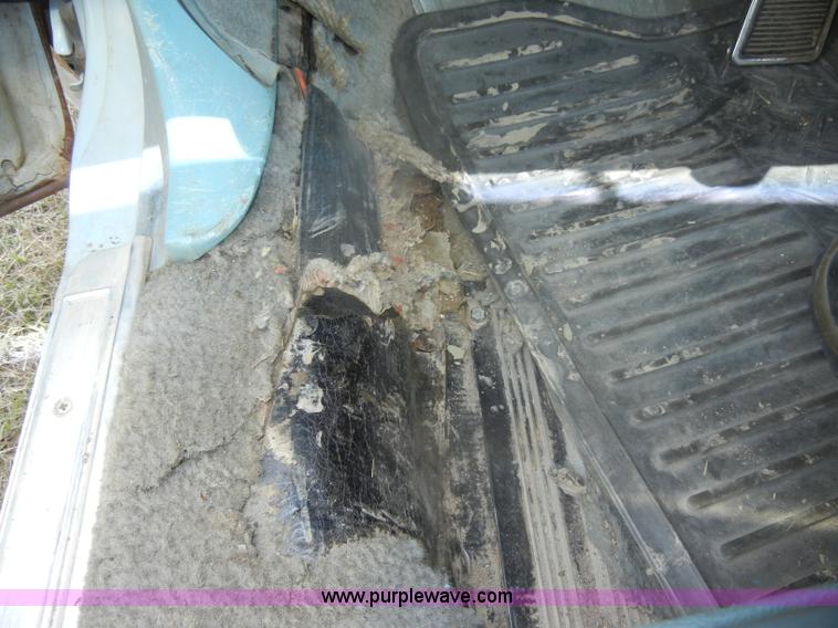 image for item D5629 1978 Oldsmobile Custom Cruiser station wagon