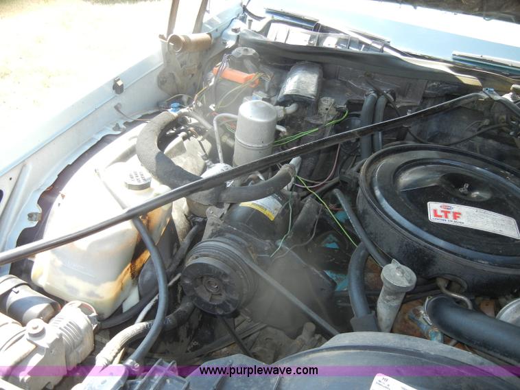 image for item D5629 1978 Oldsmobile Custom Cruiser station wagon