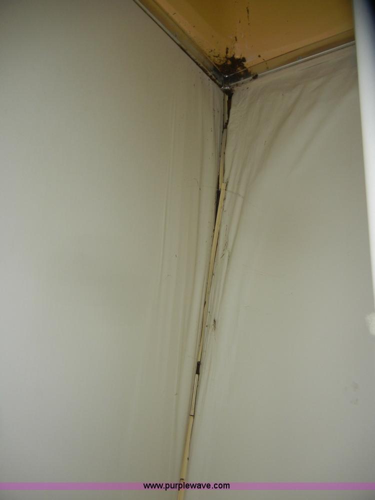 image for item D5630 1984 Fleetwood Resort 21' camper