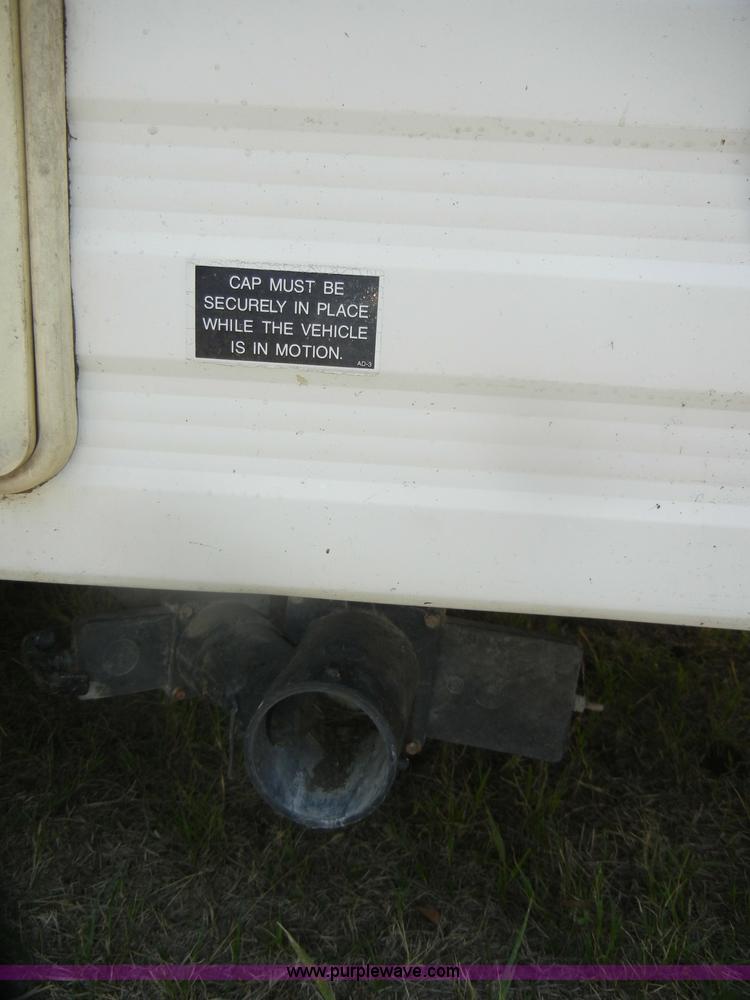 image for item D5630 1984 Fleetwood Resort 21' camper