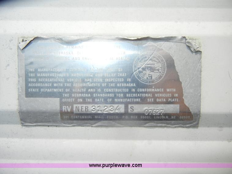 image for item D5630 1984 Fleetwood Resort 21' camper