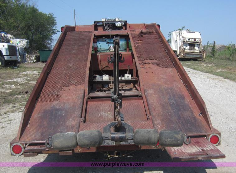 image for item D5631 1983 GMC C3500 pickup truck