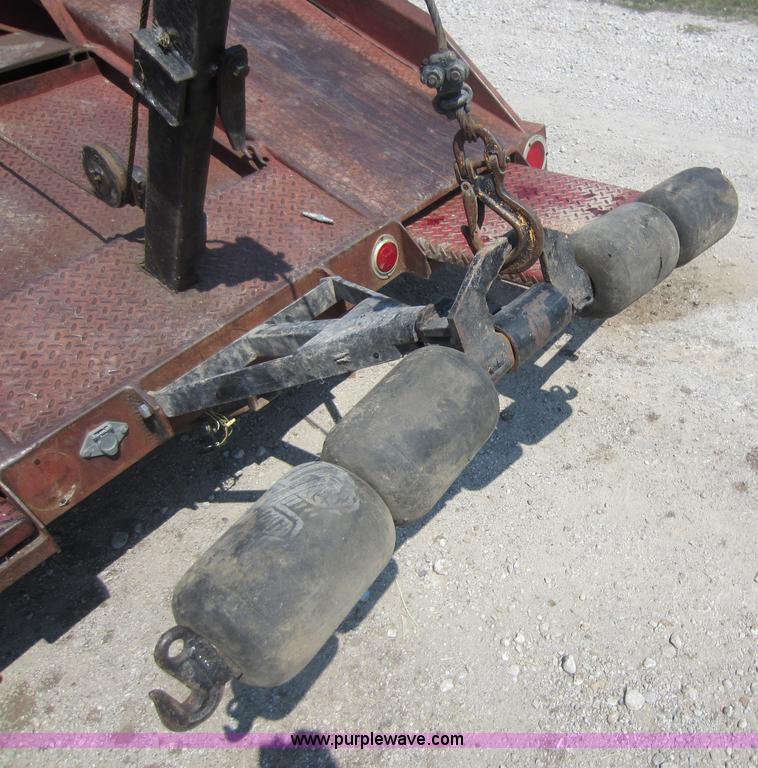 image for item D5631 1983 GMC C3500 pickup truck