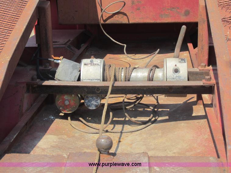 image for item D5631 1983 GMC C3500 pickup truck