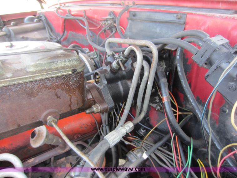 image for item D5631 1983 GMC C3500 pickup truck