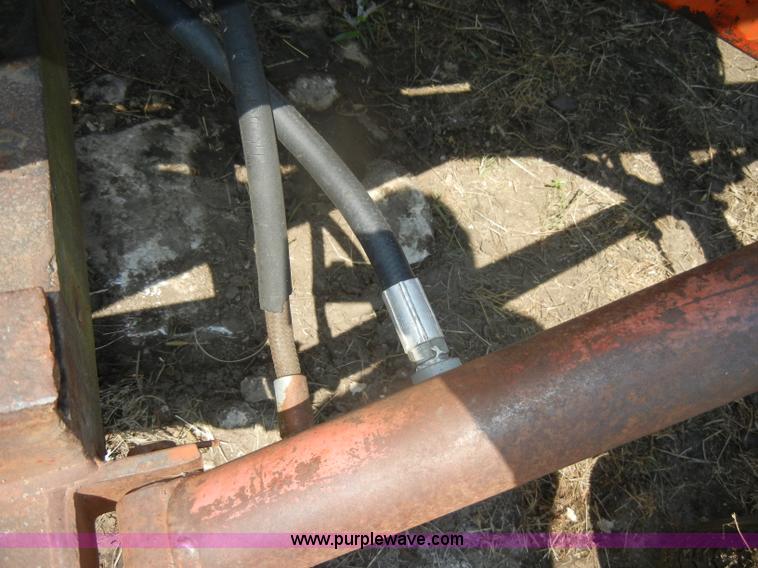 image for item D5633 Allis-Chalmers D17 tractor