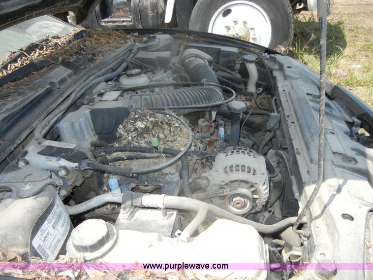 image for item D5634 1996 Pontiac Sunfire SE convertible