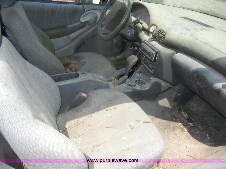 image for item D5634 1996 Pontiac Sunfire SE convertible