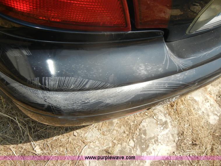 image for item D5634 1996 Pontiac Sunfire SE convertible