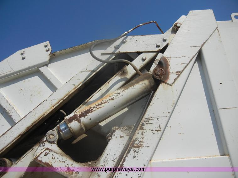 image for item D5638 1996 Loadmaster trash bed