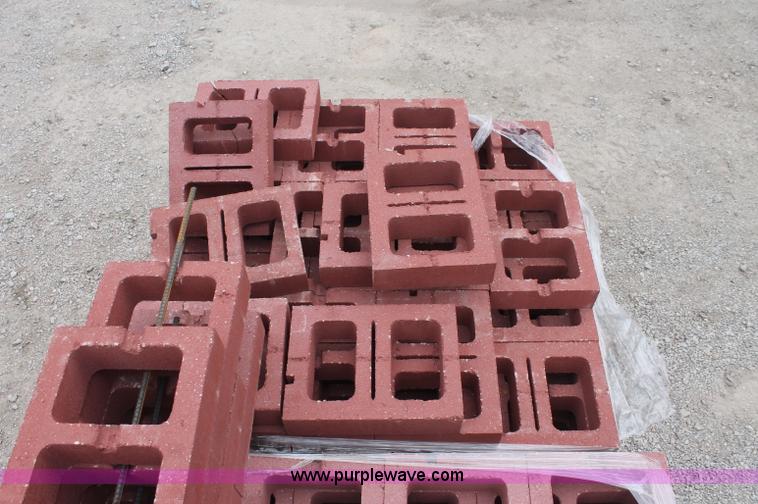 image for item E2070 (700) foundation wall blocks