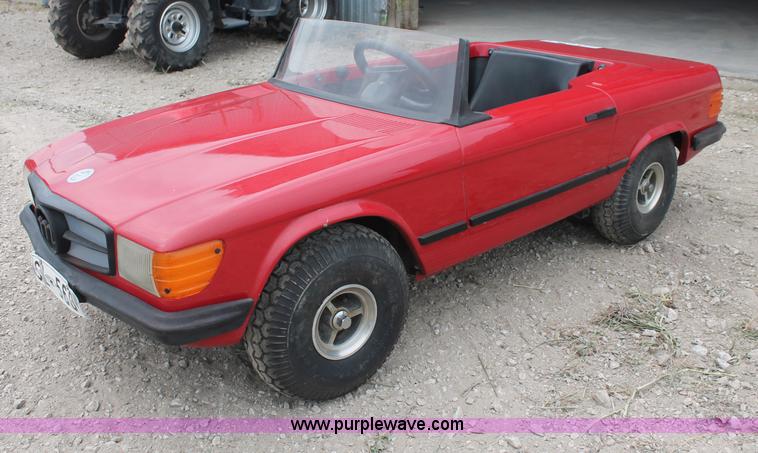 image for item E2076 Mercedes 560SL go-cart