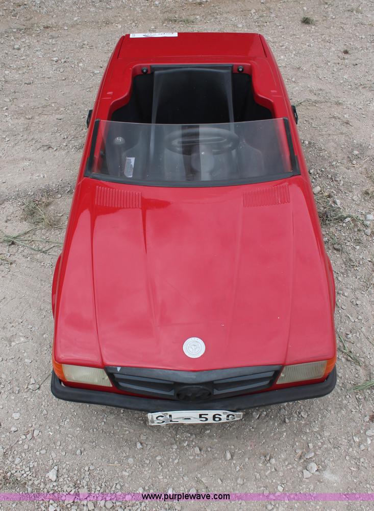 image for item E2076 Mercedes 560SL go-cart