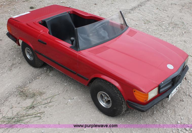 image for item E2076 Mercedes 560SL go-cart