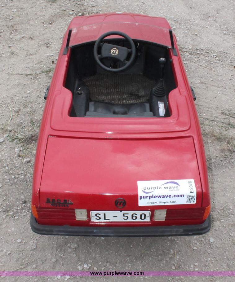 image for item E2076 Mercedes 560SL go-cart