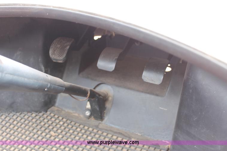 image for item E2076 Mercedes 560SL go-cart