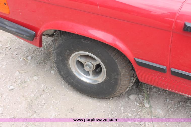 image for item E2076 Mercedes 560SL go-cart