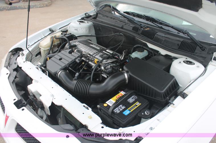 image for item E2077 2002 Pontiac Grand Am SE