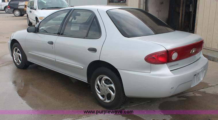 image for item E2078 2004 Chevrolet Cavalier