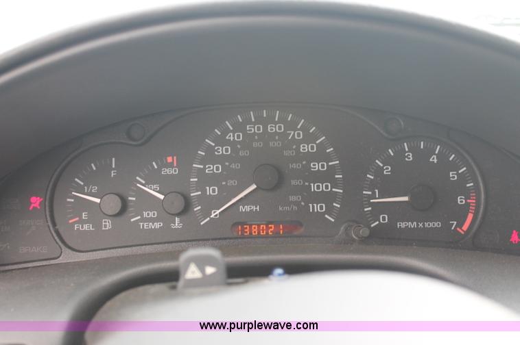 image for item E2078 2004 Chevrolet Cavalier