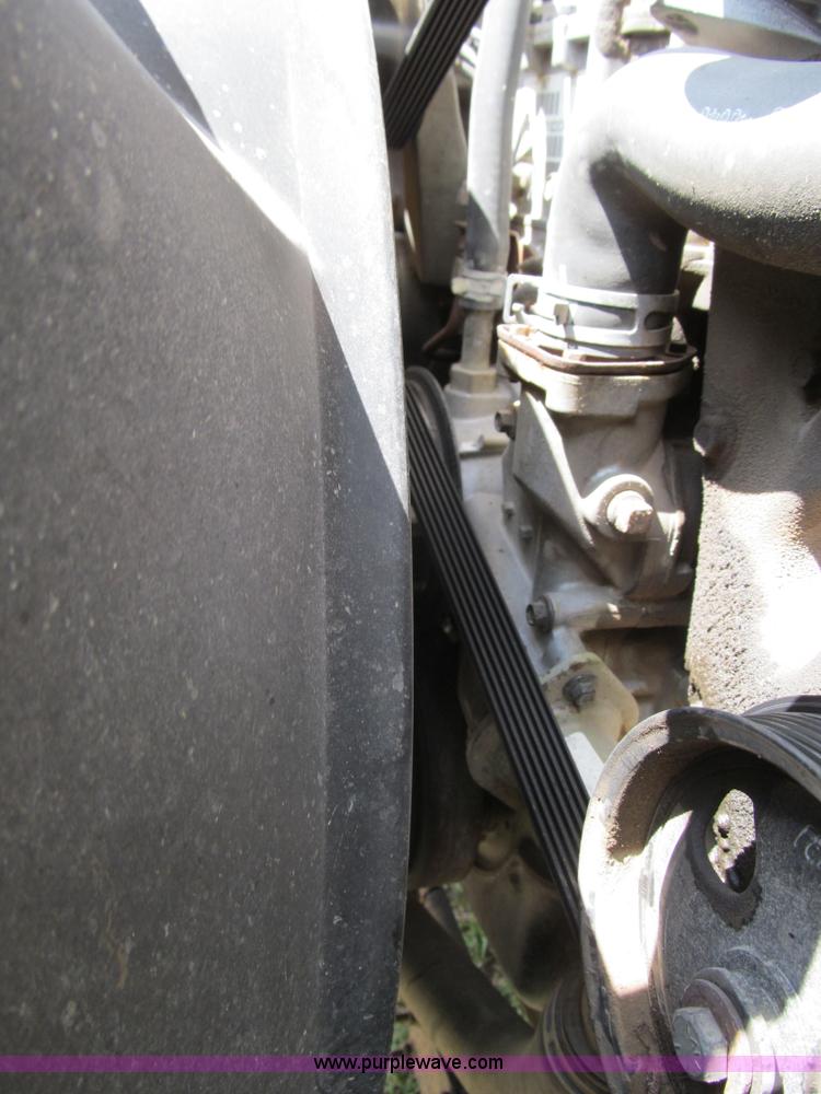 image for item F3009 1999 Ford F350 Super Duty pickup truck