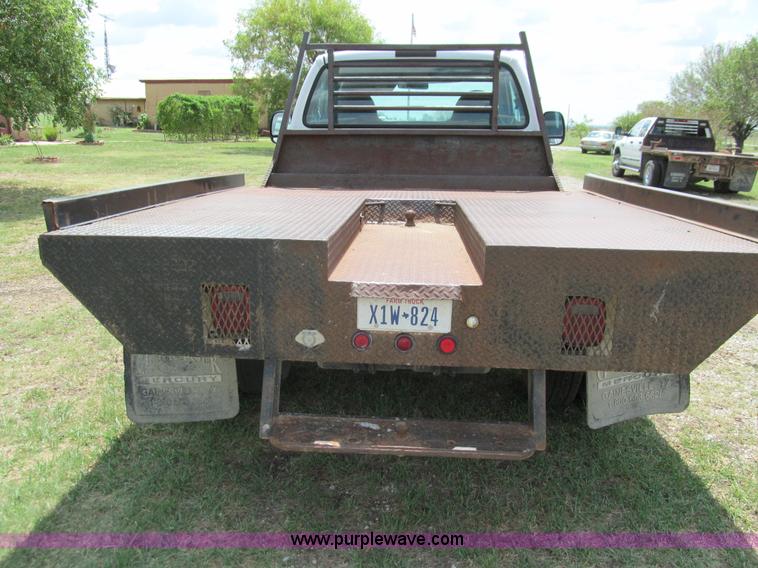image for item F3009 1999 Ford F350 Super Duty pickup truck