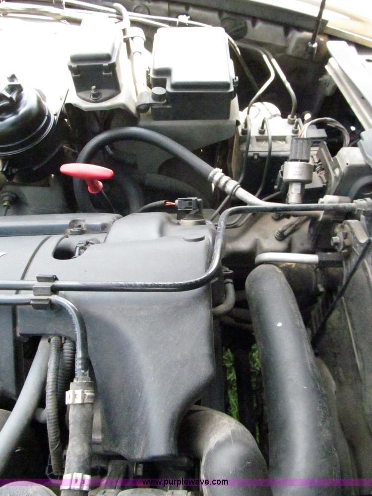 image for item F3013 1999 Jaguar XJ8 Vanden Plas