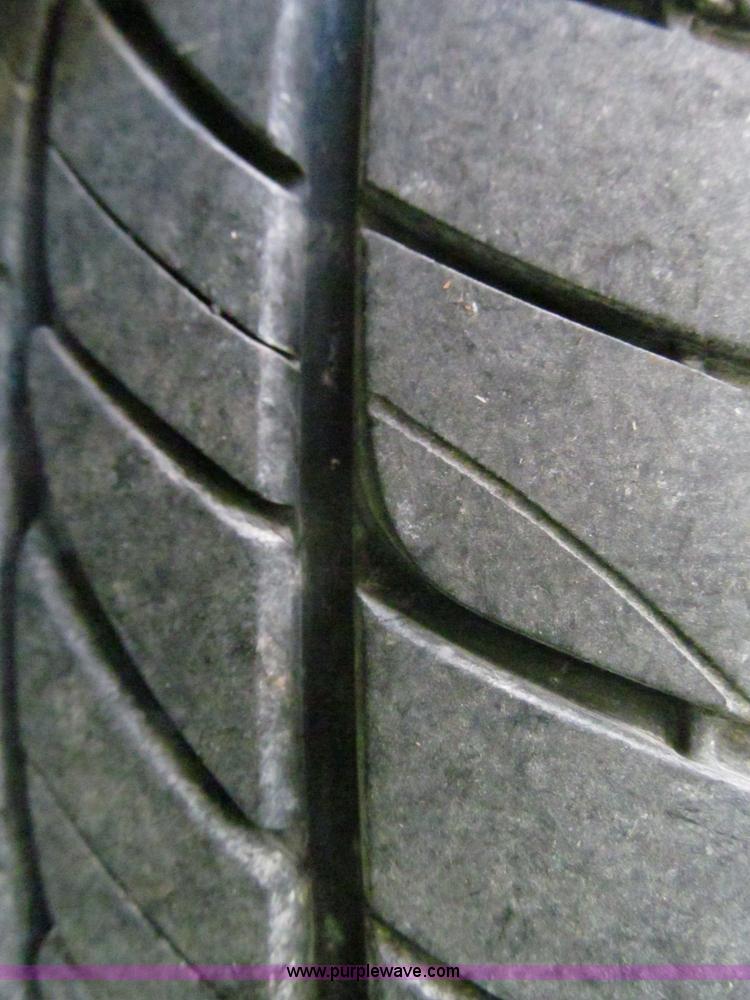 image for item F3013 1999 Jaguar XJ8 Vanden Plas