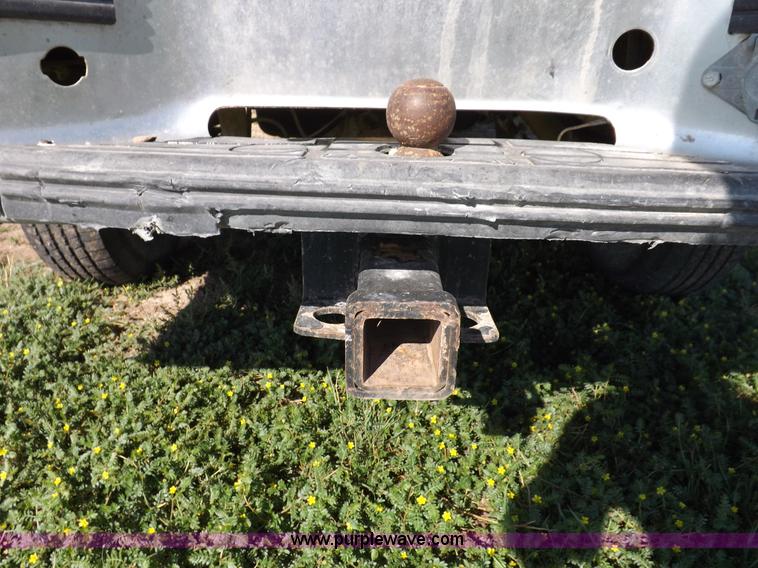 image for item F6005 1995 GMC C2500 Sierra SLE extended cab pickup truck