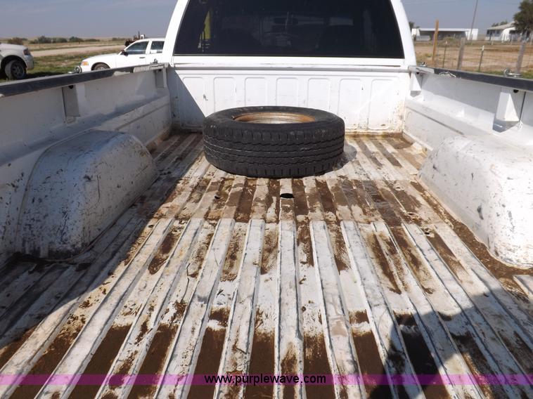 image for item F6005 1995 GMC C2500 Sierra SLE extended cab pickup truck