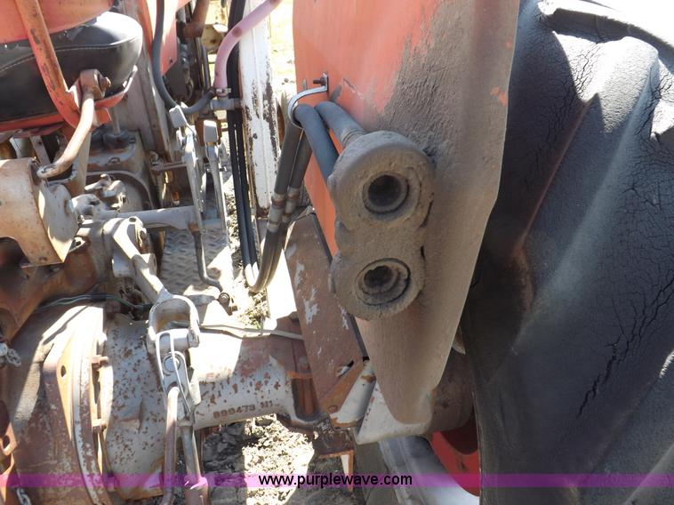 image for item F6009 1966 Massey Fergusen MF165 tractor