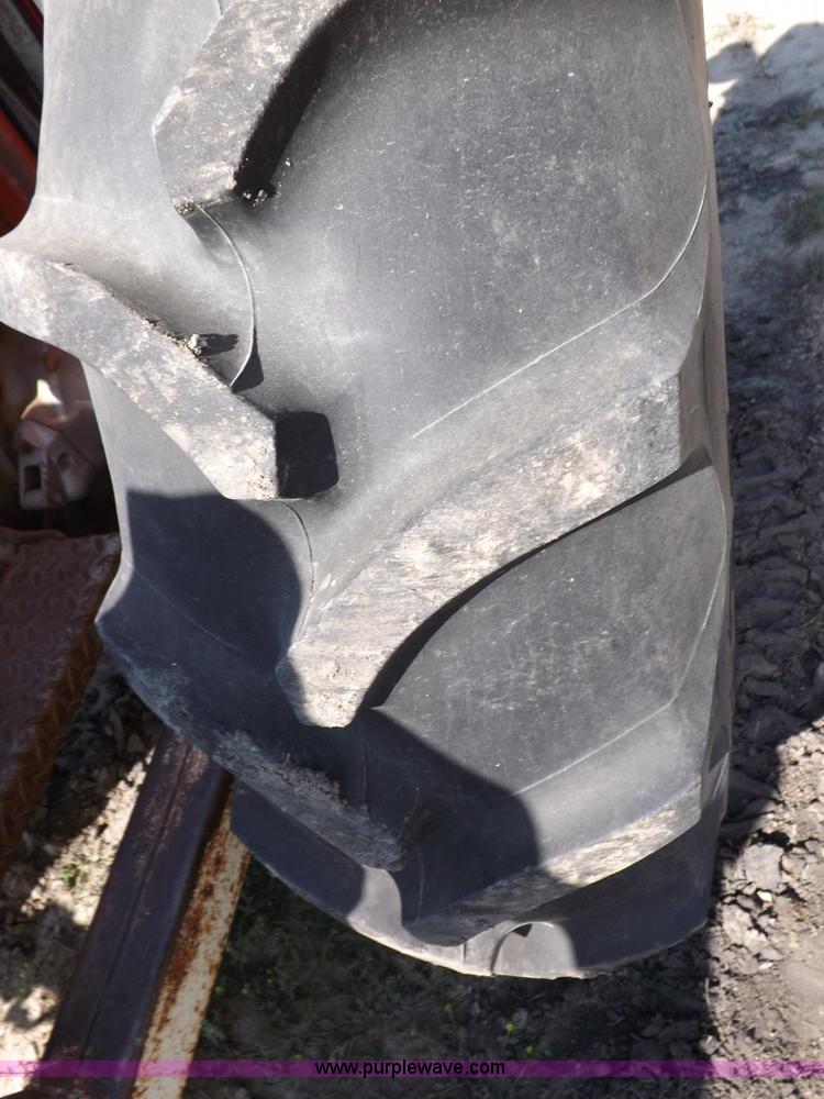 image for item F6009 1966 Massey Fergusen MF165 tractor