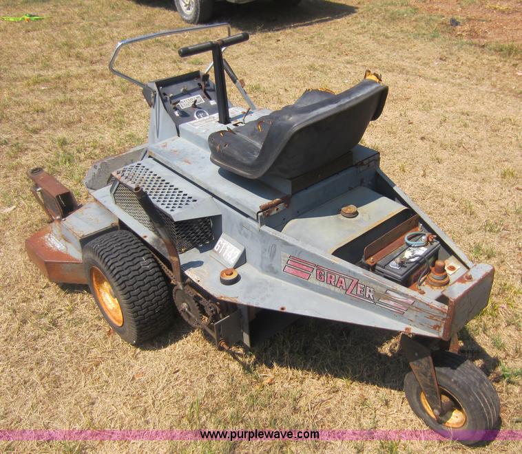 image for item H9773 Grazer G1142 lawn mower